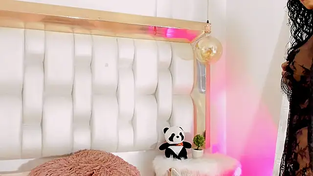 BeckyRusso online show from 02-08-25, 12:39