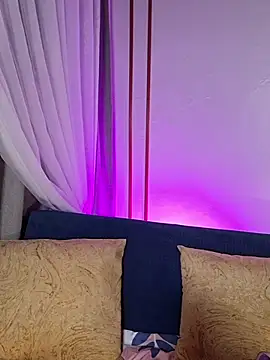 Kate Amaretto  online show from 03-08-26, 12:08