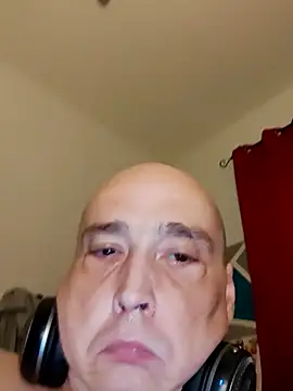 Jens7979 online show from 04-25-26, 02:25