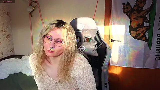 Lori Myaf online show from 02-24-26, 01:31