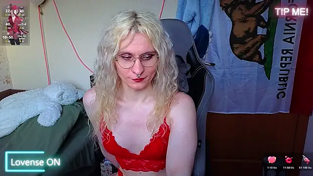 Lori Myaf online show from 04-07-26, 03:45