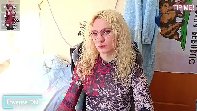 Lori Myaf online show from 04-22-26, 02:40