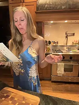 ItsDanniG online show from 03-26-26, 02:50