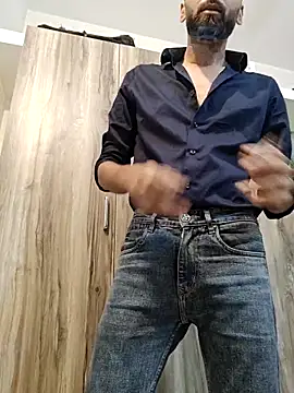 18 couple sex online show from 05-31-26, 11:17