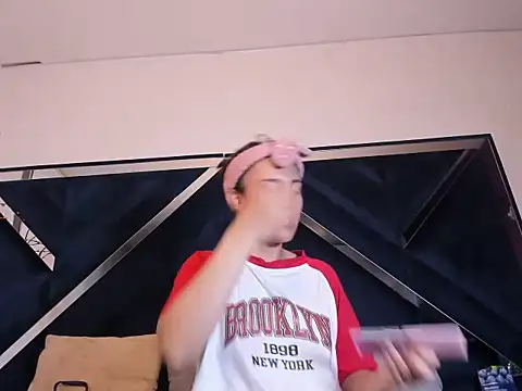 AngelaLinaresx69 online show from 07-26-26, 05:42