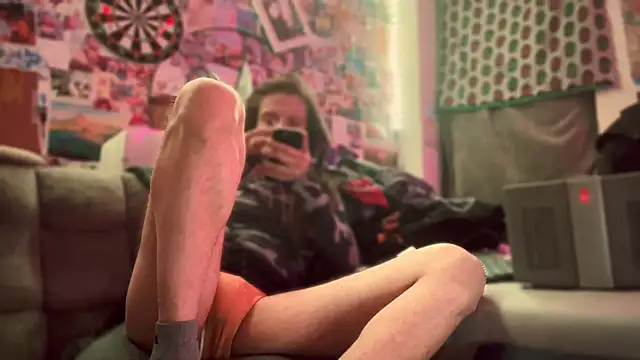 DownstairsSky online show from 02-01-26, 06:56