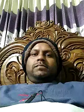 Snapshot of Niladri1410 chatting on 01-15-25, 01:31 Niladri1410 online show from 01-15-25, 01:31