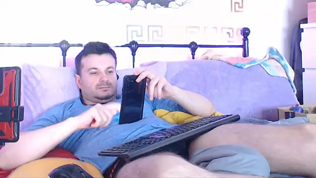 Snapshot of erotico69xxx chatting on 01-09-25, 11:13 erotico69xxx online show from 01-09-25, 11:13