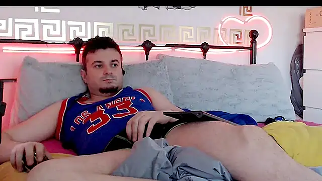 Snapshot of erotico69xxx chatting on 09-19-25, 10:05 erotico69xxx online show from 09-19-25, 10:05