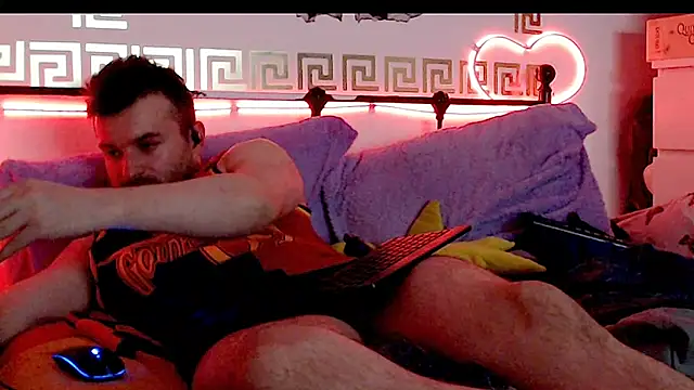 Snapshot of erotico69xxx chatting on 10-12-25, 12:20 erotico69xxx online show from 10-12-25, 12:20