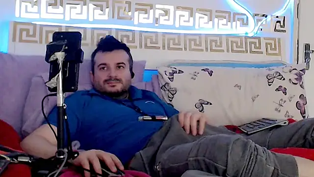 Snapshot of erotico69xxx chatting on 10-29-25, 12:51 erotico69xxx online show from 10-29-25, 12:51