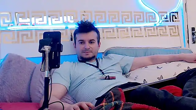 Snapshot of erotico69xxx chatting on 11-04-25, 04:39 erotico69xxx online show from 11-04-25, 04:39