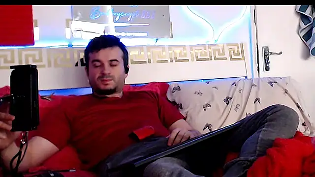 erotico69xxx online show from 11-18-25, 11:03