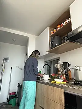 Ameellie online show from 03-29-26, 01:22