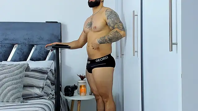 Snapshot of Zack_Froone chatting on 11-13-25, 12:37 Zack Froone online show from 11-13-25, 12:37