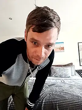 Snapshot of tydogturtle chatting on 01-15-26, 09:47 tydogturtle online show from 01-15-26, 09:47