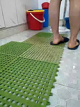 I AM NOT A SLUT online show from 02-07-25, 08:22