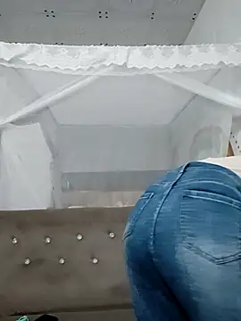 I AM NOT A SLUT online show from 03-05-25, 04:02