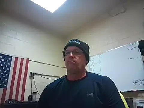 Snapshot of Cockrub1 chatting on 02-04-25, 12:22 Cockrub1 online show from 02-04-25, 12:22