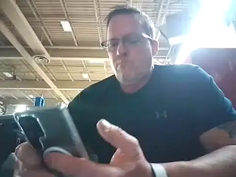 Snapshot of Cockrub1 chatting on 02-14-25, 09:10 Cockrub1 online show from 02-14-25, 09:10