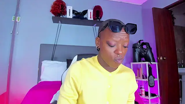 Coco Kiss online show from 01-09-26, 07:15