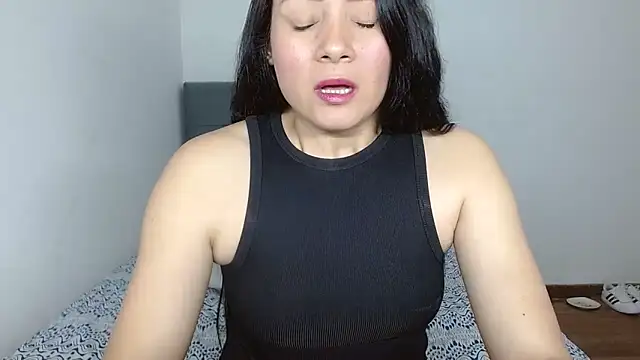 Snapshot of celeste_2023 chatting on 09-26-25, 03:43 celeste 2023 online show from 09-26-25, 03:43