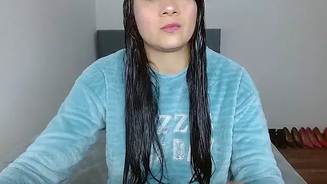 Snapshot of celeste_2023 chatting on 11-24-25, 02:44 celeste 2023 online show from 11-24-25, 02:44