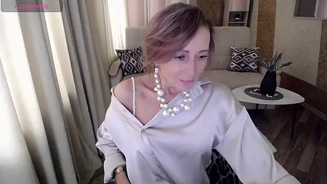 HornyMilf 777 online show from 01-25-25, 08:42