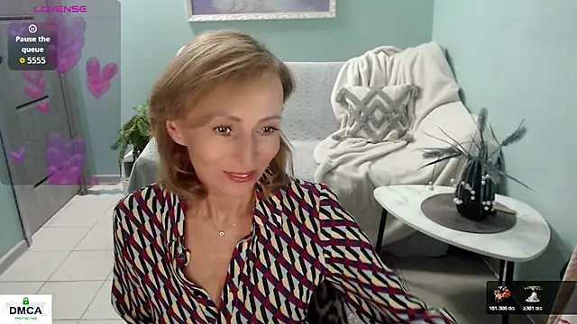 Snapshot of HornyMilf_777 chatting on 05-25-26, 06:30 HornyMilf 777 online show from 05-25-26, 06:30