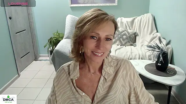Snapshot of HornyMilf_777 chatting on 07-04-26, 06:41 HornyMilf 777 online show from 07-04-26, 06:41