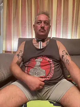 Russirayu online show from 10-27-25, 04:00