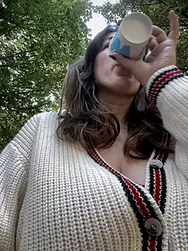 MommmyYummy online show from 09-11-25, 02:06