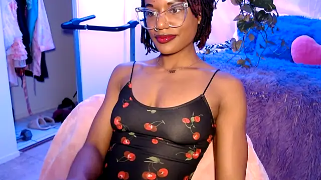 CocoSage online show from 03-04-26, 06:41