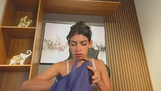 Alahia Rodriguez online show from 03-20-26, 02:11