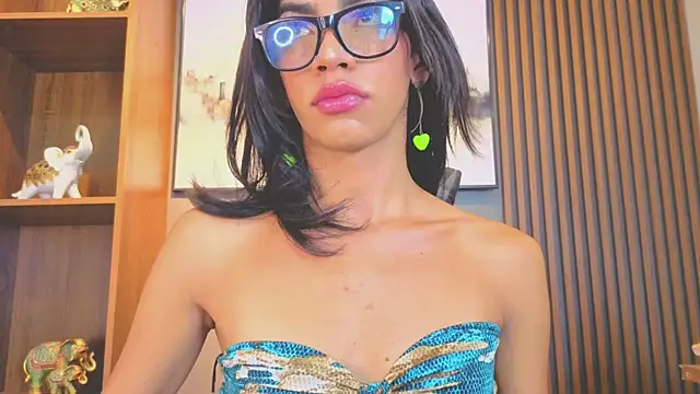 Alahia Rodriguez online show from 07-24-26, 06:06