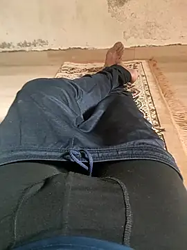 samlord261 online show from 10-22-25, 07:52