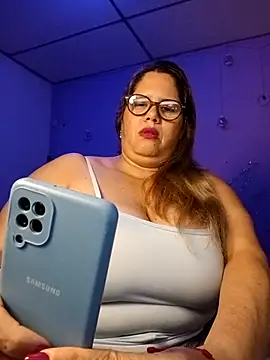 EllisW8 online show from 11-26-25, 10:27