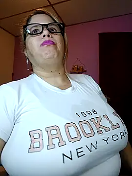 EllisW8 online show from 02-15-26, 10:28