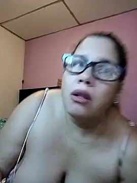 EllisW8 online show from 03-18-26, 11:24