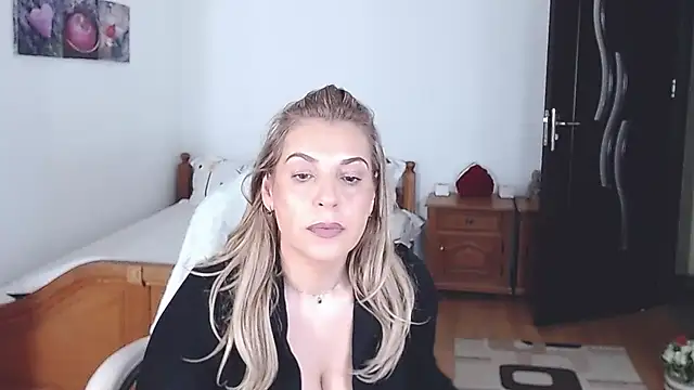 evamaria2024 online show from 01-17-25, 07:41