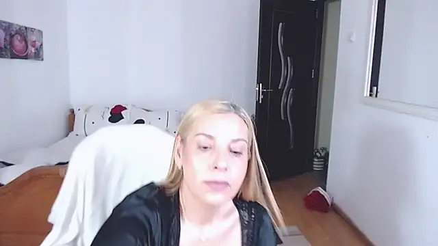 evamaria2024 online show from 09-23-25, 07:33