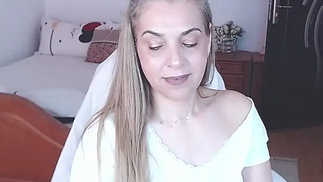 Snapshot of evamaria2024 chatting on 05-06-26, 07:02 evamaria2024 online show from 05-06-26, 07:02