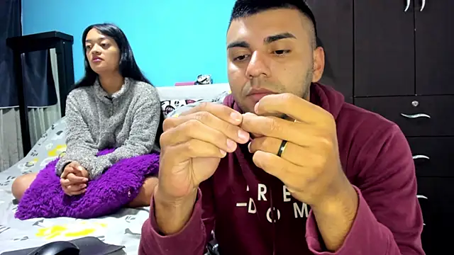 2ScarletandRyan8 online show from 11-11-25, 10:04