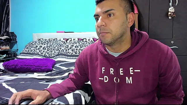 2ScarletandRyan8 online show from 01-15-26, 09:58