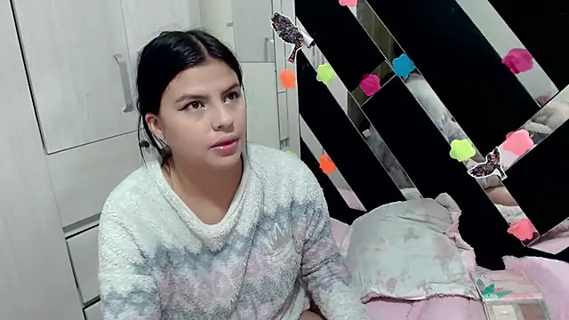 katery wok11 online show from 10-25-25, 06:46