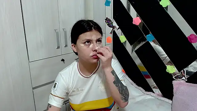 katery wok11 online show from 01-12-26, 07:52