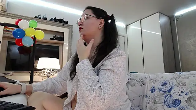 ILoveToFeelU online show from 03-30-26, 06:53