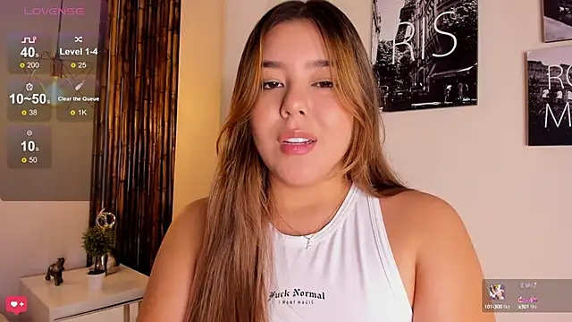 Snapshot of Aria_Reid chatting on 03-04-25, 12:33 Aria Reid online show from 03-04-25, 12:33
