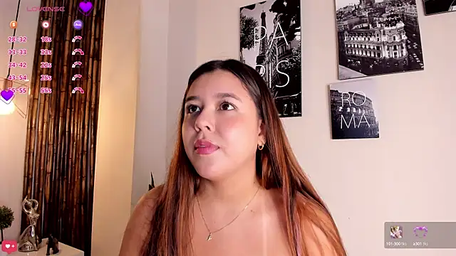 Snapshot of Aria_Reid chatting on 09-11-25, 12:16 Aria Reid online show from 09-11-25, 12:16