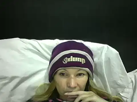 Snapshot of Paulita_x3 chatting on 04-21-26, 11:16 Paulita x3 online show from 04-21-26, 11:16